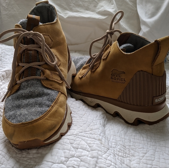 Sorel Kinetic Caribou Waterproof Boots Size 10 - Picture 6 of 8